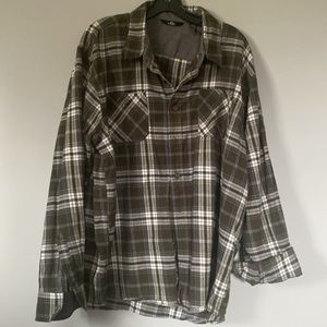 Vintage Wrangler Flannel Shirt. Women’s/Mens. Size xxl. 100% cotton.